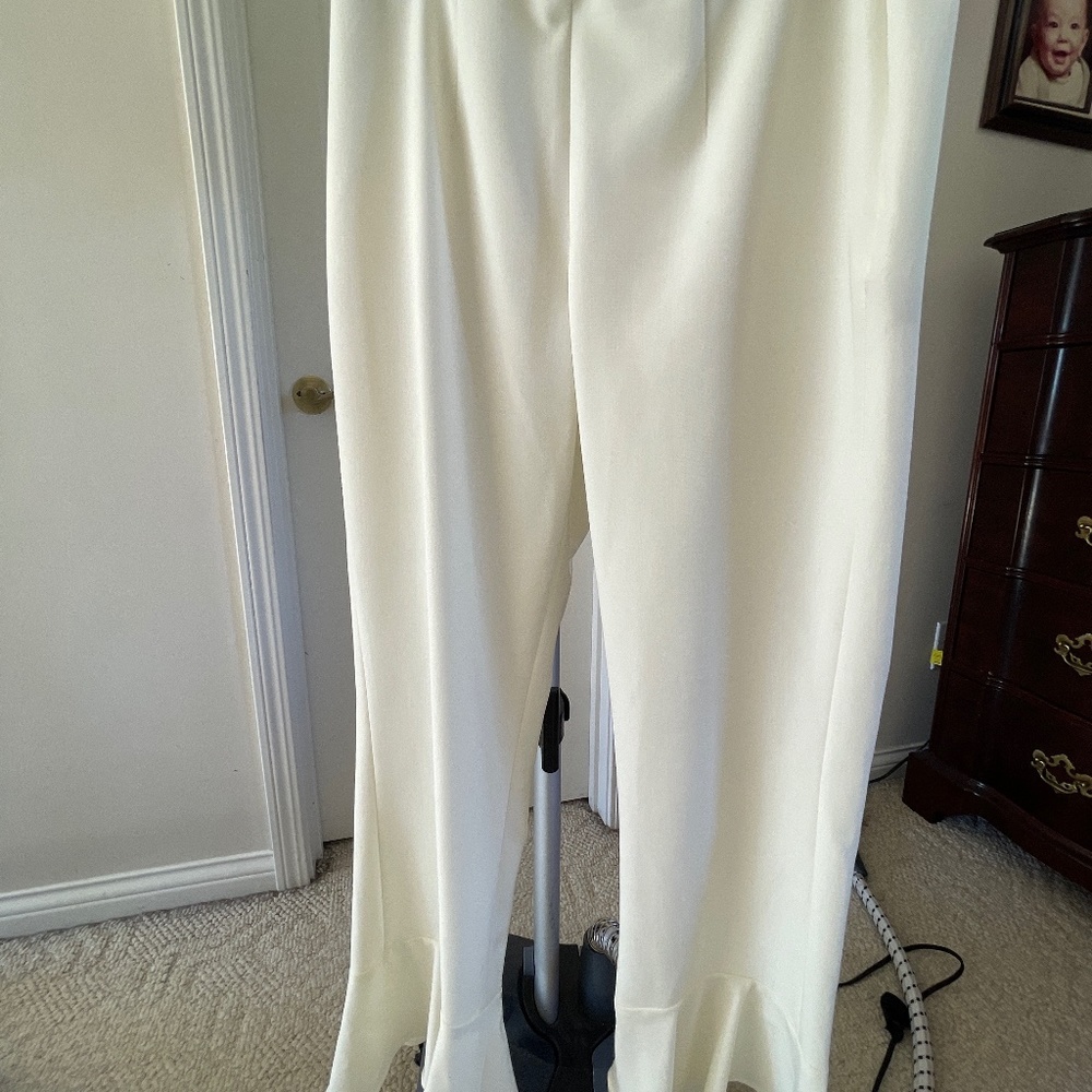 Scripted cream pants size s/p